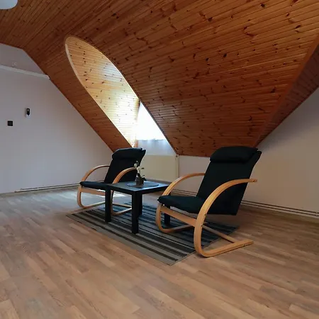 Apartment Laszlo Vendeghaz *